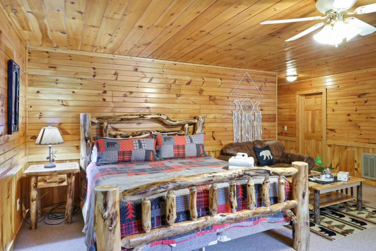 2 Separate Cabins Along A Peaceful Creek With Resort Amenities Ellijay Kültér fotó